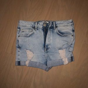 Ripped Jean shorts